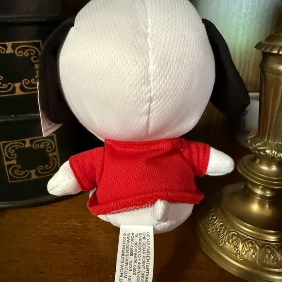 NWT Peanuts Snoopy Joe Cool Plush - Picture 5 of 6